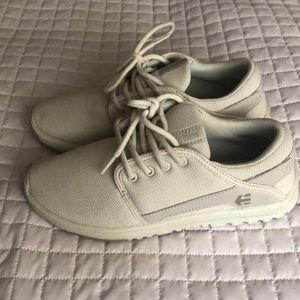 Etnies shoes